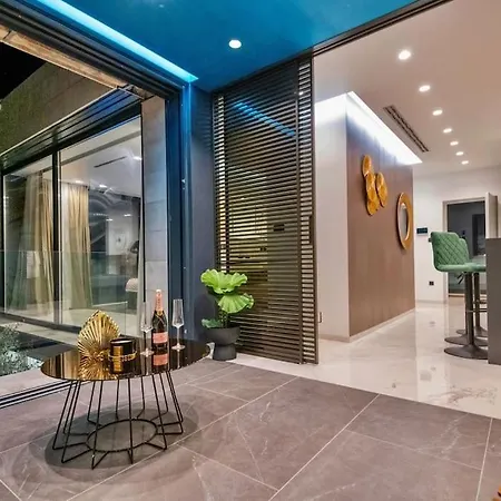 Luxury Karmen* * * * * With Pool & Spa Zone Villa Ricice (Prolozac)