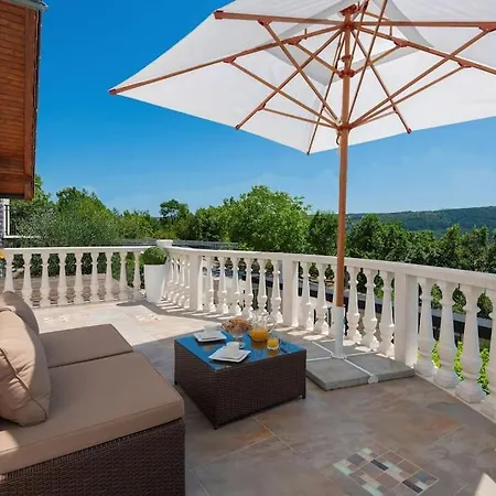 Villa Luxury Karmen* * * * * With Pool & Spa Zone Ricice (Prolozac)