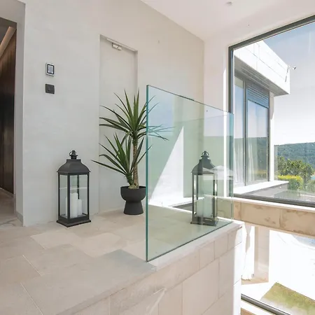 Villa Luxury Karmen With Pool & Zone *